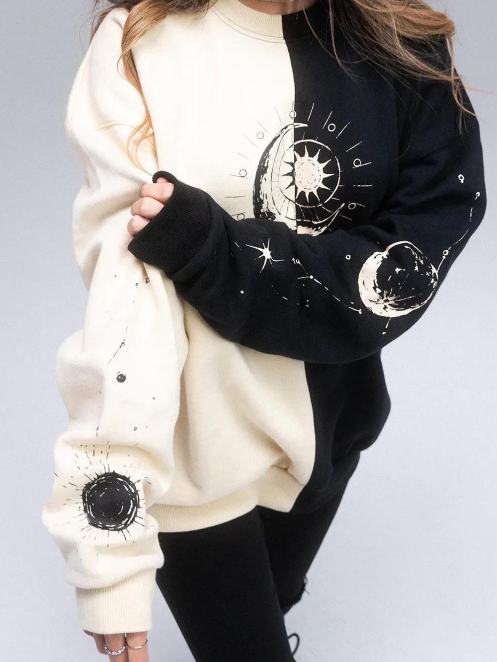 Valkyrae 2021 Merch Celestial Split-Panel Sweatshirt - Black & Cream